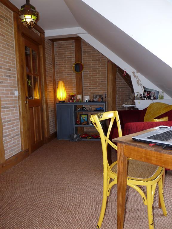 Chambres D'Hotes La Breachere Yvre-l'Eveque ภายนอก รูปภาพ