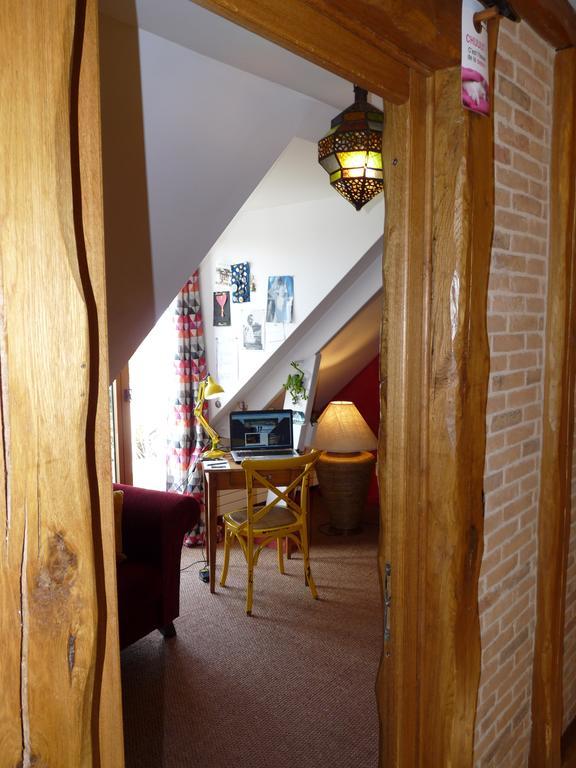 Chambres D'Hotes La Breachere Yvre-l'Eveque ภายนอก รูปภาพ
